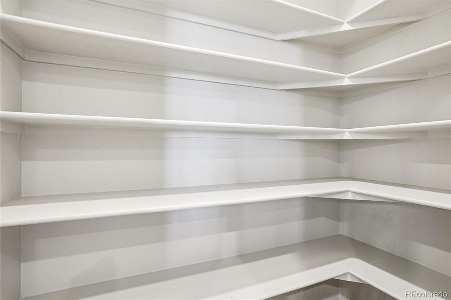 Spacious, unfurnished interior of a new home in Parkway at Prairie Center Village, Brighton (Image 31).