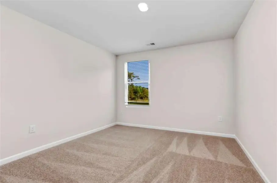 Spacious, unfurnished interior of a new home in Parkway James, Snellville (Image 15). Spacious, unfurnished interior of a new home in Parkway James, Snellville (Image 15).