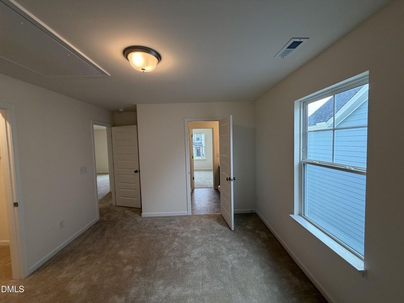 33_beyc69e019a9a9f7e