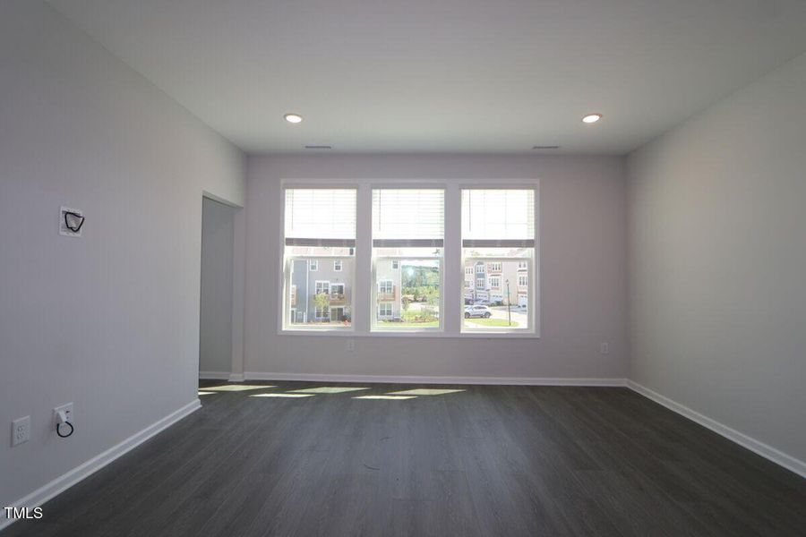 3389711_50034 3389711_50034