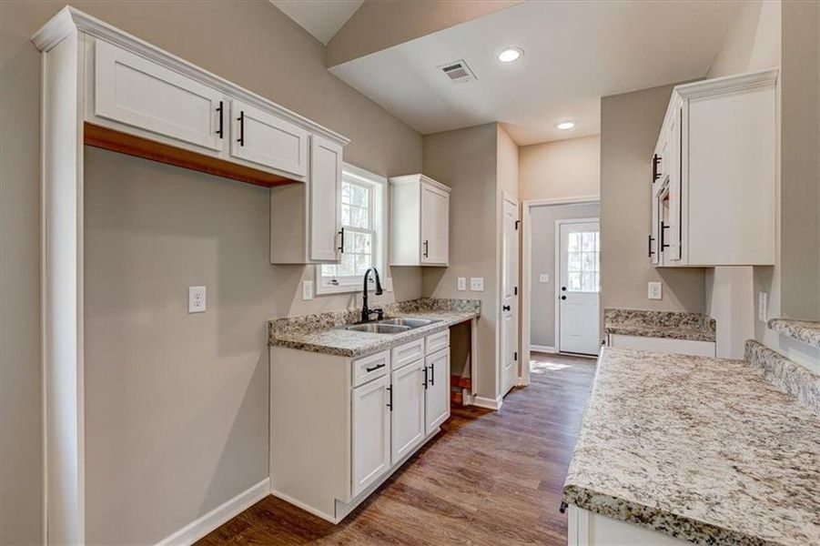 Furnished interior view inside a new home in , Temple (Image 3).