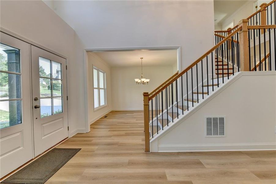 Spacious, unfurnished interior of a new home in , Gainesville (Image 22).