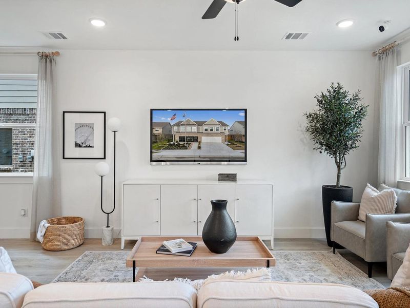 Furnished interior view inside a new home in Lake Park Villas, Wylie (Image 5). Furnished interior view inside a new home in Lake Park Villas, Wylie (Image 5).