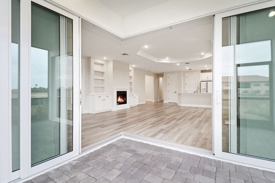 Spacious, unfurnished interior of a new home in Esplanade by the Islands Coach Homes, Naples (Image 18).