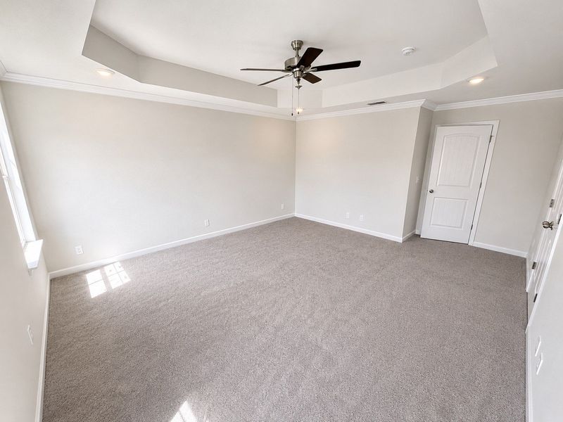 Spacious, unfurnished interior of a new home in Salem Landing, Rockvale (Image 19).