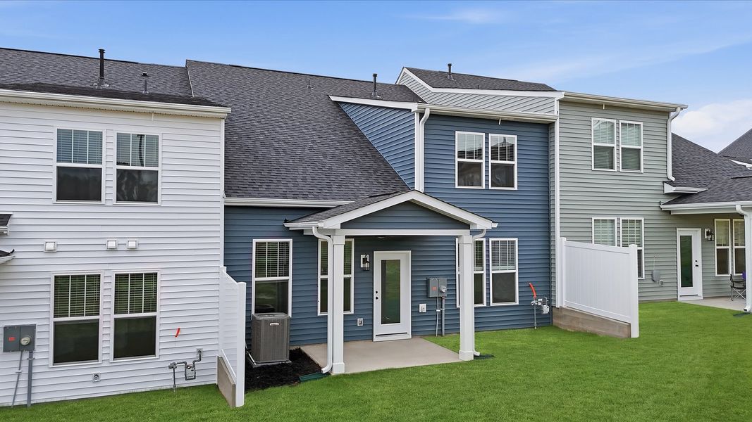 Exterior details and patio area of a home in Silo Ridge, Anderson (Image 21).