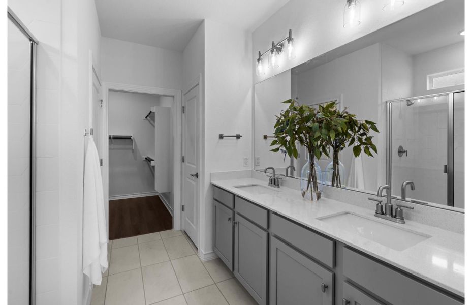 Furnished interior view inside a new home in Del Webb New Braunfels at Veramendi, New Braunfels (Image 4). Furnished interior view inside a new home in Del Webb New Braunfels at Veramendi, New Braunfels (Image 4).