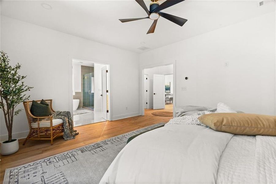 Furnished interior view inside a new home in , Atlanta (Image 8).