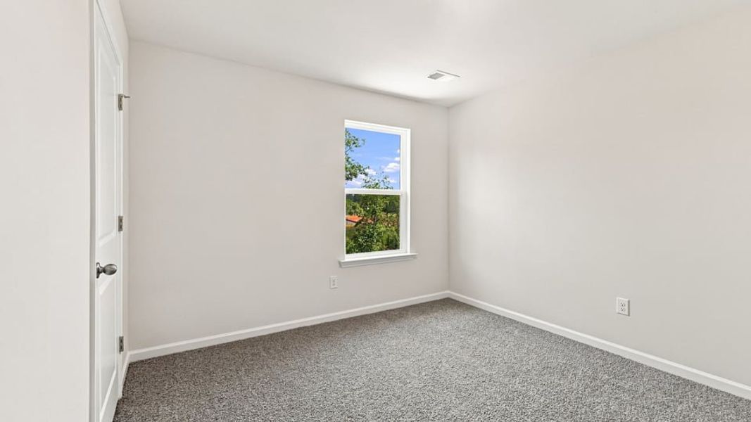 Spacious, unfurnished interior of a new home in Spring Ridge, Anderson (Image 39).