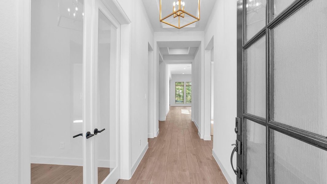 Spacious, unfurnished interior of a new home in The Highlands 65', Porter (Image 17).