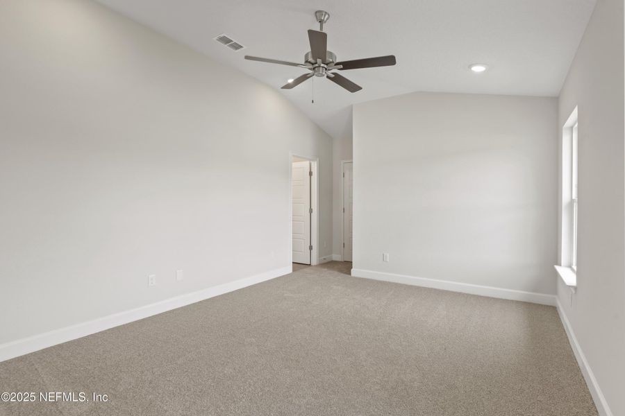 Spacious, unfurnished interior of a new home in Shadow Crest at Rolling Hills, Green Cove Springs (Image 19). Spacious, unfurnished interior of a new home in Shadow Crest at Rolling Hills, Green Cove Springs (Image 19).