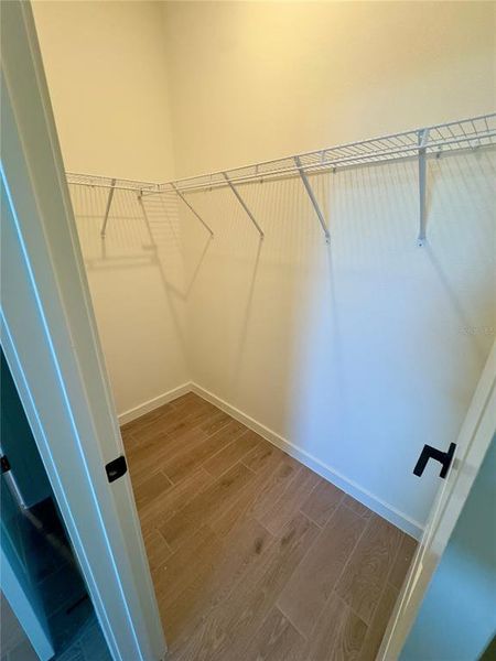 Spacious, unfurnished interior of a new home in Marion Oaks, Ocala (Image 12).