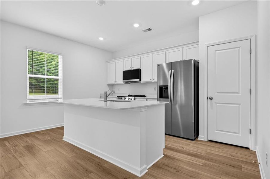 Furnished interior view inside a new home in Lexington Meadows, Athens (Image 9).