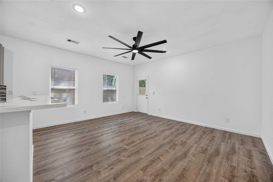 Spacious, unfurnished interior of a new home in , Texas City (Image 12). Spacious, unfurnished interior of a new home in , Texas City (Image 12).
