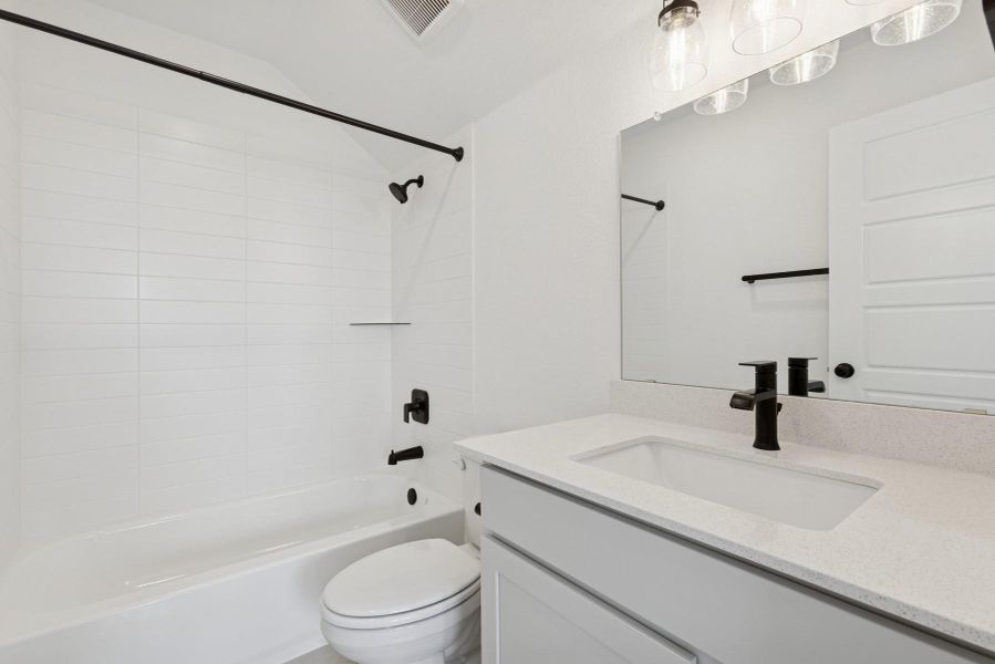 2nd Bathroom 2nd Bathroom