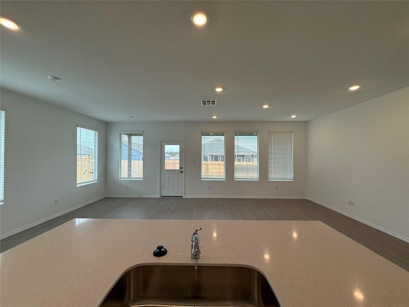 Spacious, unfurnished interior of a new home in Bertram Oaks: Classic Collection, Bertram (Image 12). Spacious, unfurnished interior of a new home in Bertram Oaks: Classic Collection, Bertram (Image 12).