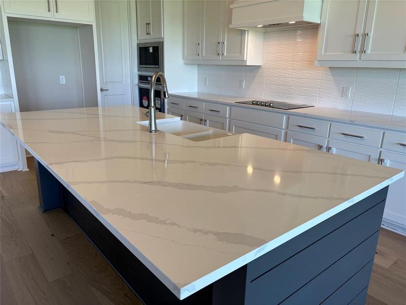 Furnished interior view inside a new home in , Van Alstyne (Image 6).