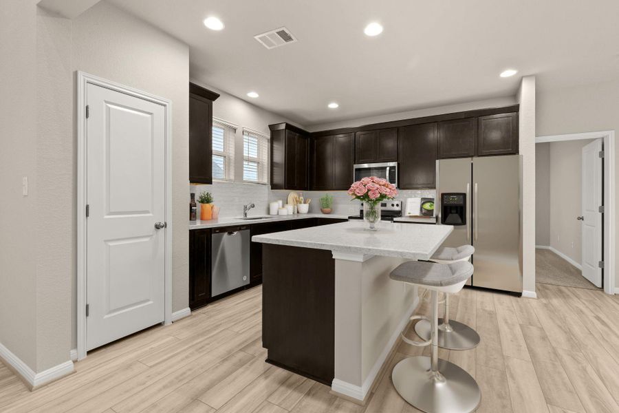 Light & Bright Kitchen - Virtually Staged Light & Bright Kitchen - Virtually Staged