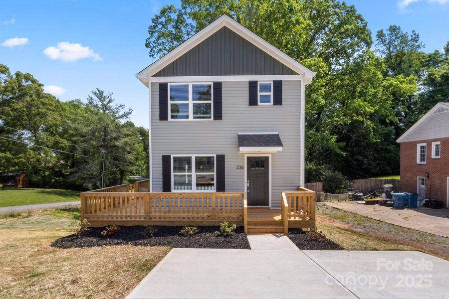 236 Elizabeth Ave, Forest City, NC