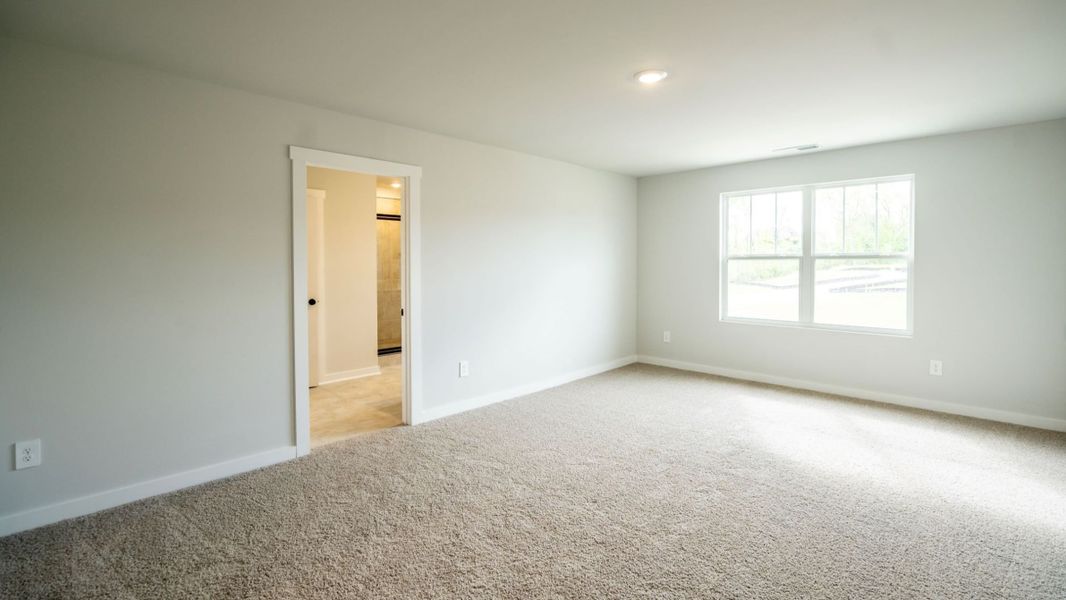 Spacious, unfurnished interior of a new home in Pottsview, Smyrna (Image 24).
