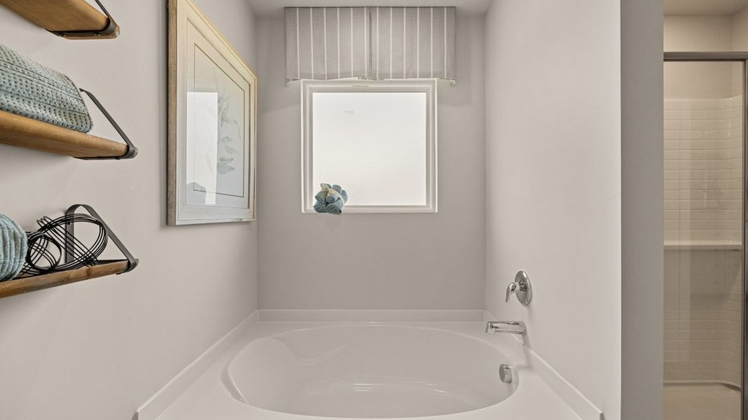 Representative interior finishes for a home built from the Elston - Express by D.R. Horton in The Abbey at Trolley Run Station, Aiken (Image 18).