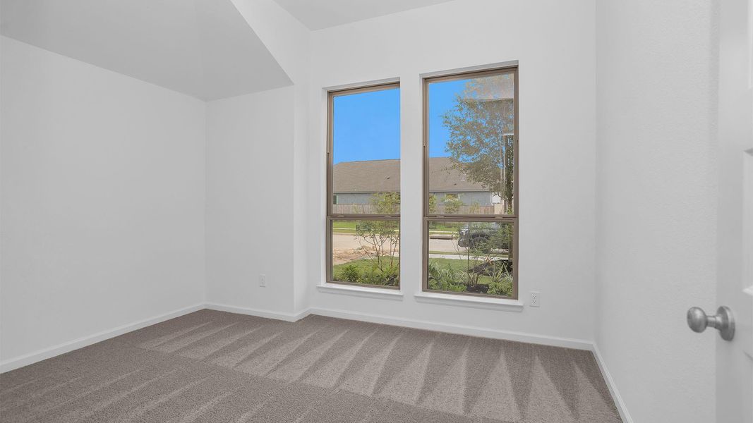 Spacious, unfurnished interior of a new home in Candela South 50', Richmond (Image 4).