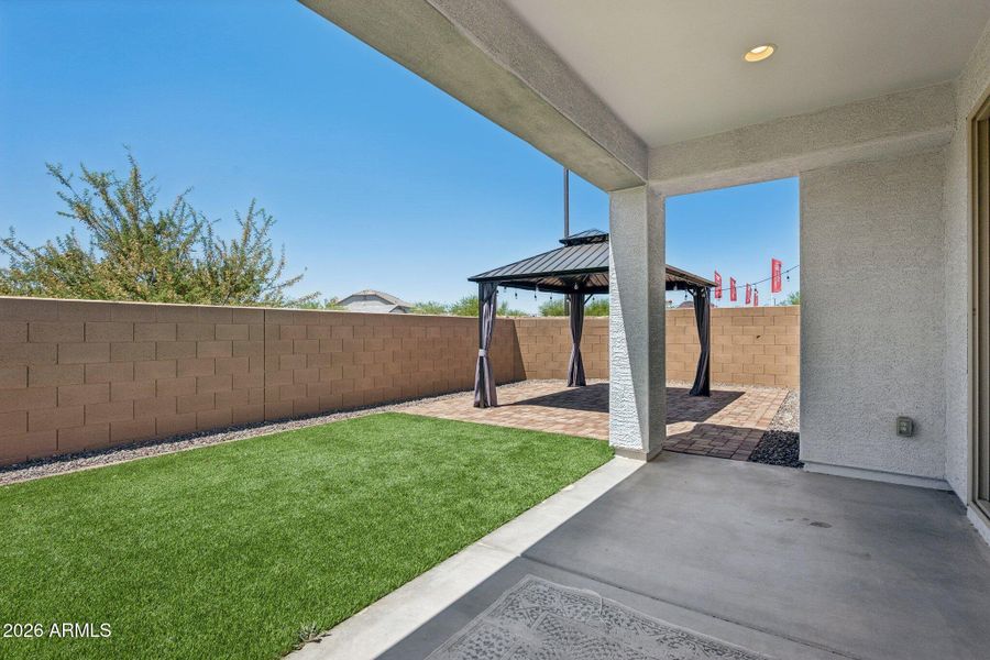 25-web-or-mls-25572-north-142nd-ln