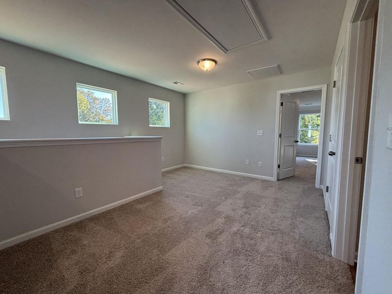 Image 18 of a home in Riverbrooke Townhomes.