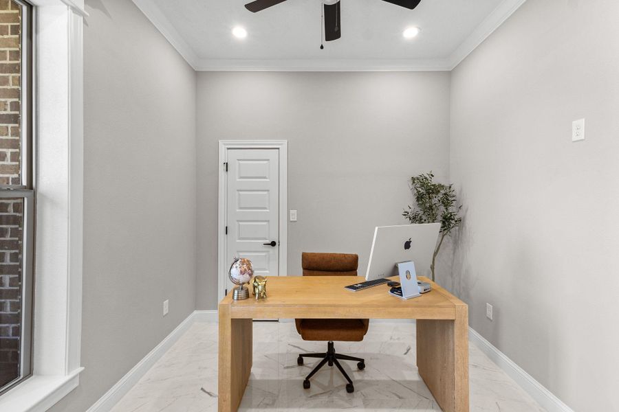 Furnished interior view inside a new home in , Beaumont (Image 4).