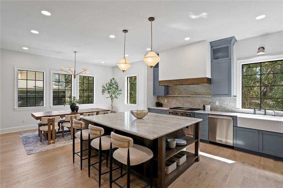 Furnished interior view inside a new home in , Tampa (Image 50).