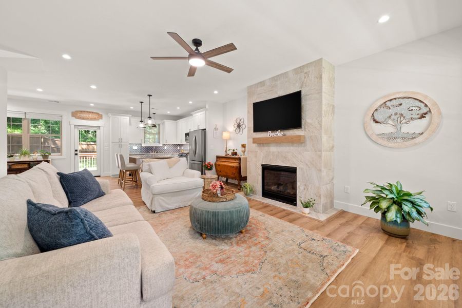 Open Floor Plan Open Floor Plan