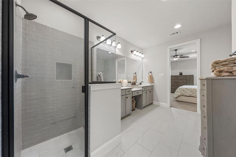 Furnished interior view inside a new home in , Waco (Image 30).