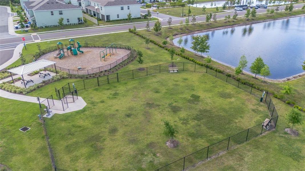 Community amenities in , Land O' Lakes (Image 32).