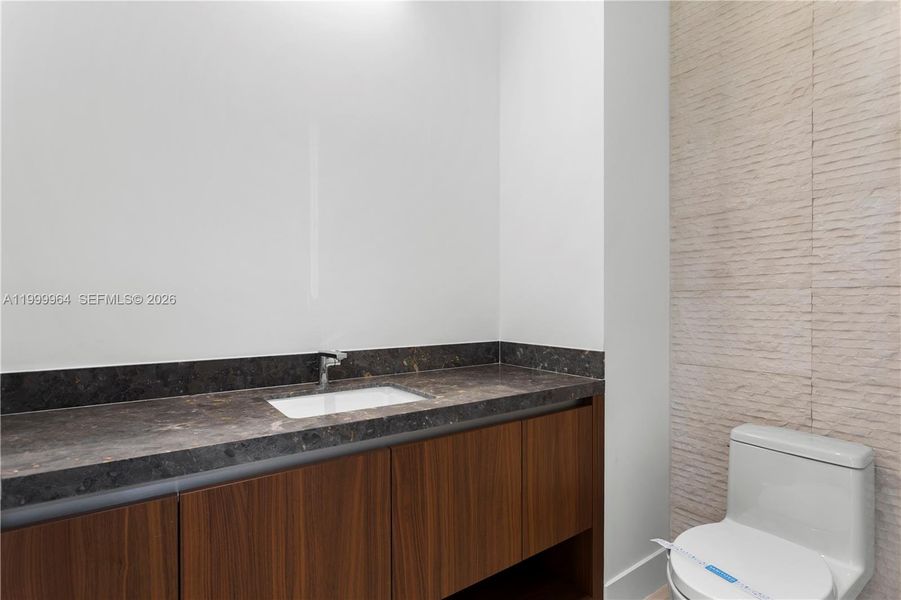 Image 46 of a home in .