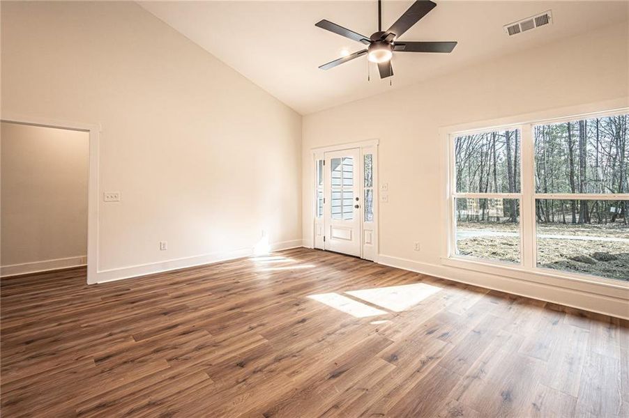 Spacious, unfurnished interior of a new home in , Dawsonville (Image 17).