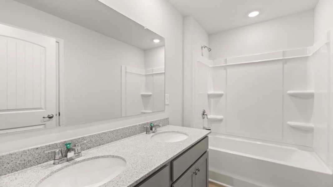 Furnished interior view inside a new home in , Villa Rica (Image 11).