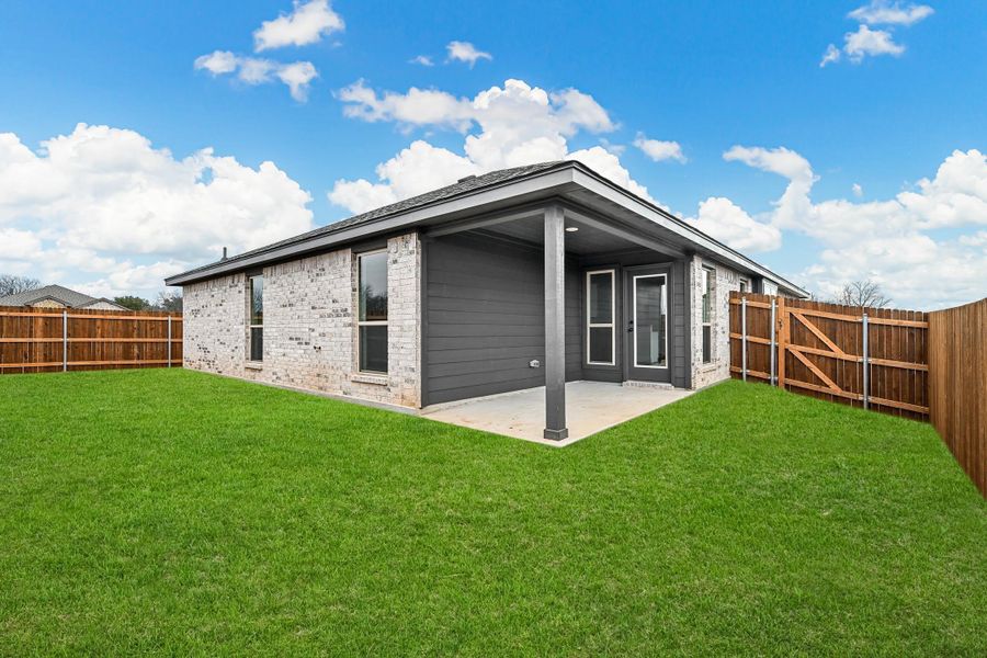 Representative exterior details of a home built from the Sherwood by Cheldan Homes in Craftsmen's Corner, Cleburne (Image 24).