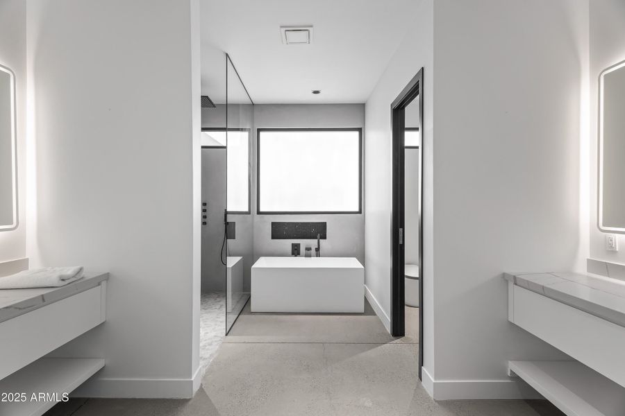 untitled (41 of 58) untitled (41 of 58)