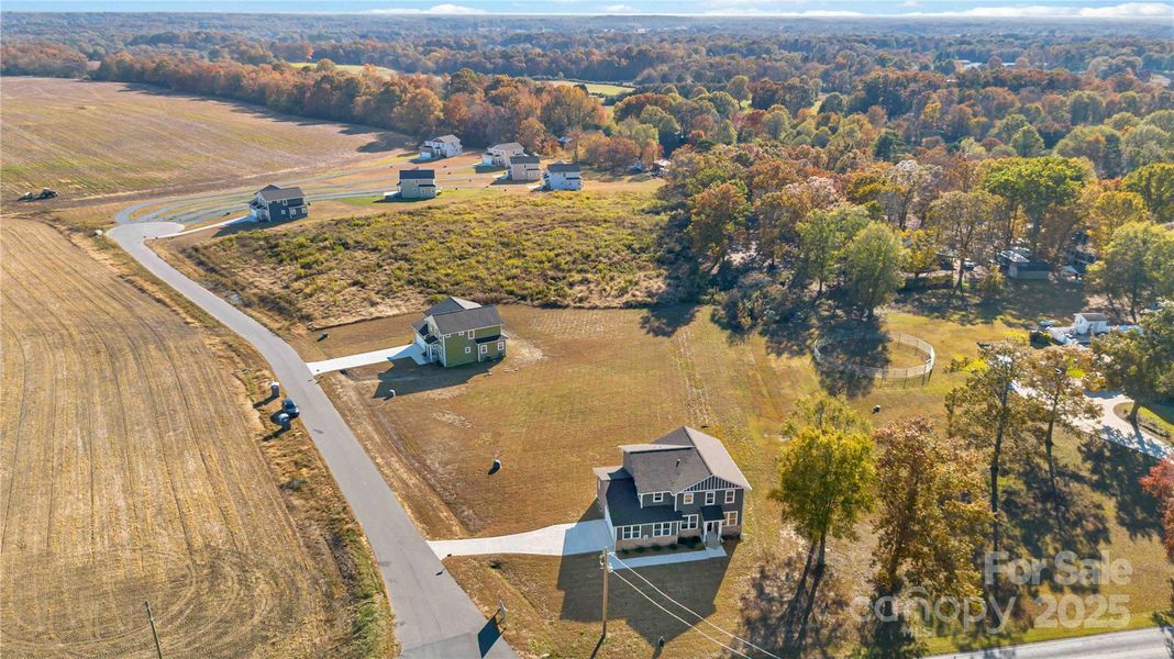 Image 47 of a home in . Image 47 of a home in .