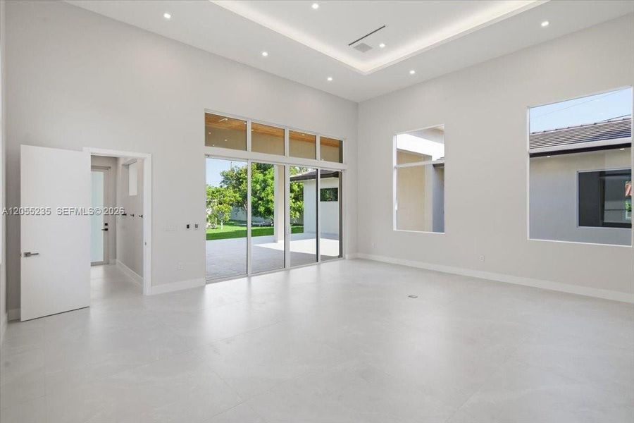 Spacious, unfurnished interior of a new home in , Miami (Image 67). Spacious, unfurnished interior of a new home in , Miami (Image 67).