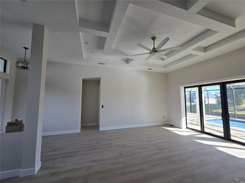 Spacious, unfurnished interior of a new home in , Port Charlotte (Image 5).