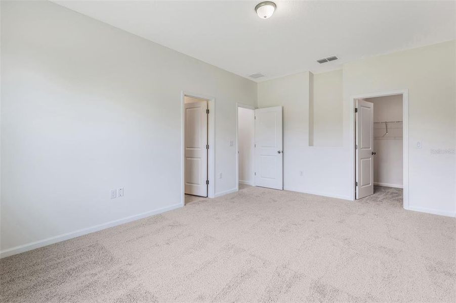 Spacious, unfurnished interior of a new home in Grand Isle, Grand Island (Image 11). Spacious, unfurnished interior of a new home in Grand Isle, Grand Island (Image 11).