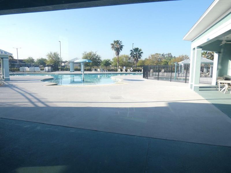 Exterior details and patio area of a home in Brookside, Ruskin (Image 26).