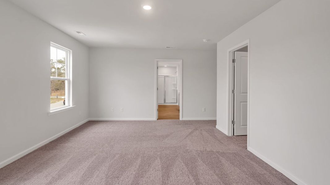 Spacious, unfurnished interior of a new home in Grayson Park, Leland (Image 19).