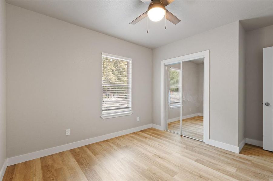 Spacious, unfurnished interior of a new home in , Alvarado (Image 13).