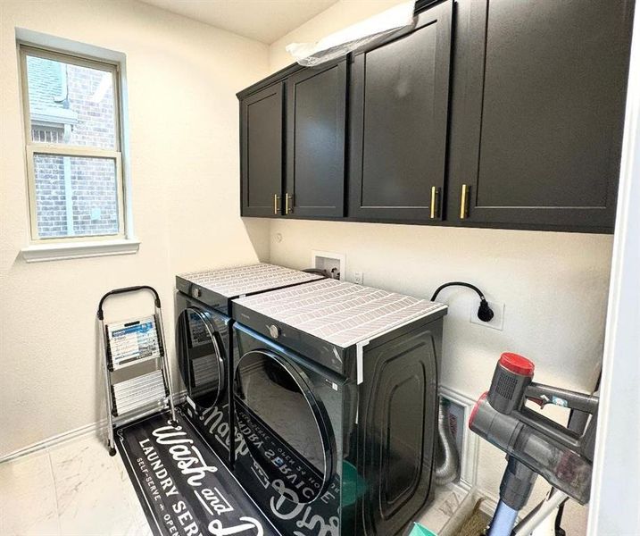 Furnished interior view inside a new home in , Little Elm (Image 4). Furnished interior view inside a new home in , Little Elm (Image 4).