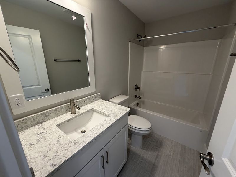 Furnished interior view inside a new home in Riverside Cove, Wilmington (Image 10).