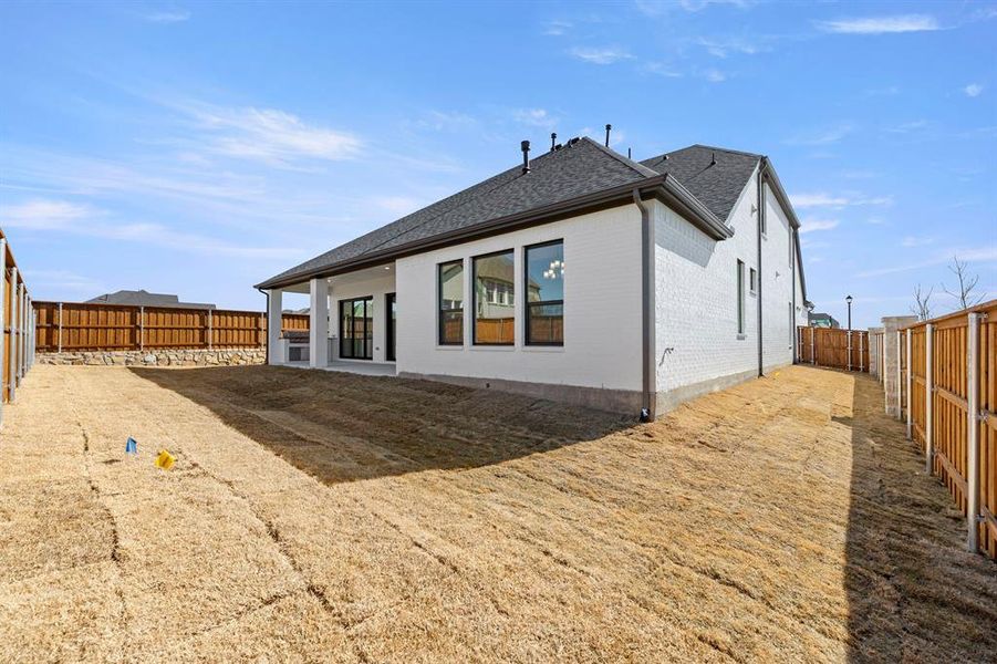 26. 3102 Fisher - Back