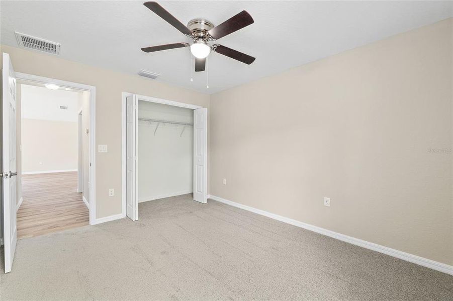 Spacious, unfurnished interior of a new home in , Dunnellon (Image 23).