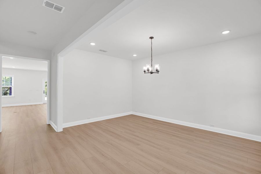 Spacious, unfurnished interior of a new home in Oakleaf Chase, Blythewood (Image 46).